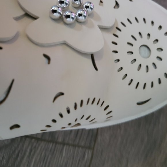 Cream colored shoes - Picture 8 of 14